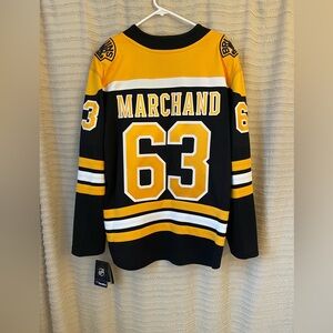 Boston Bruins official game jersey